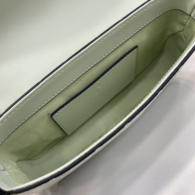 gucci專櫃新款淡綠色壓花原廠皮女士單肩斜挎包 古馳GG超迷你肩背包 jcp2327